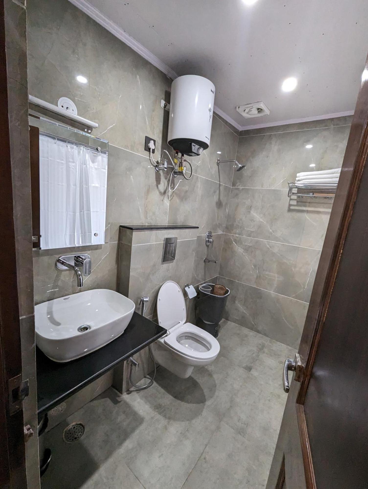 Himalayan Hideaway Bed & Breakfast Shimla Exterior photo